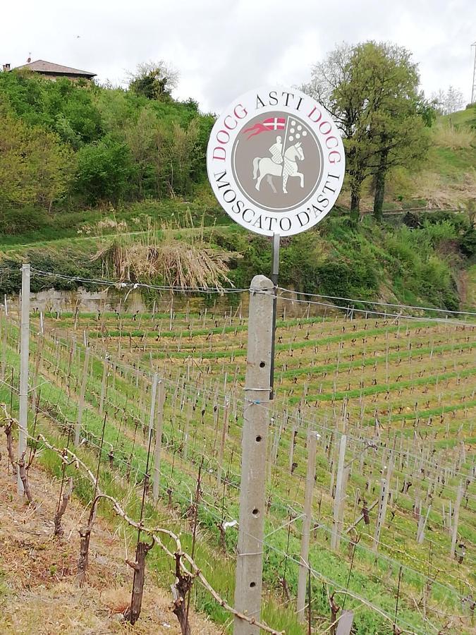 La Giribaldina Winery & Farmhouse Calamandrana Eksteriør bilde